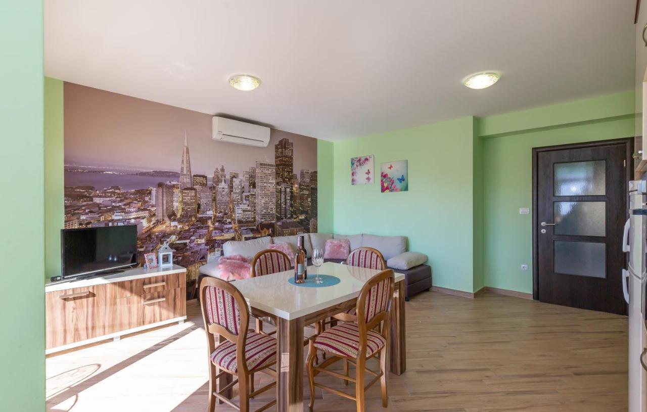 Apartamento Andela 1 Makarska Exterior foto